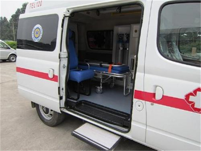 鹰手营子矿救护车出租服务案例7